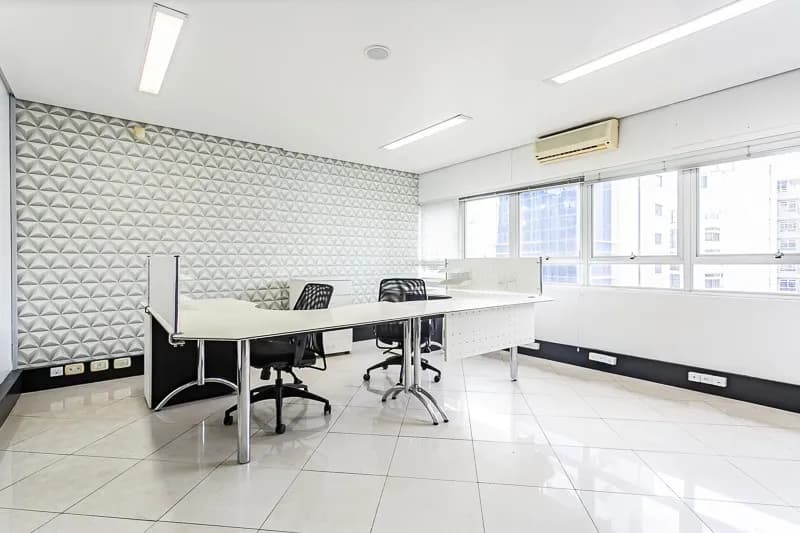 Sala comercial para venda em Centro com 191 m²
