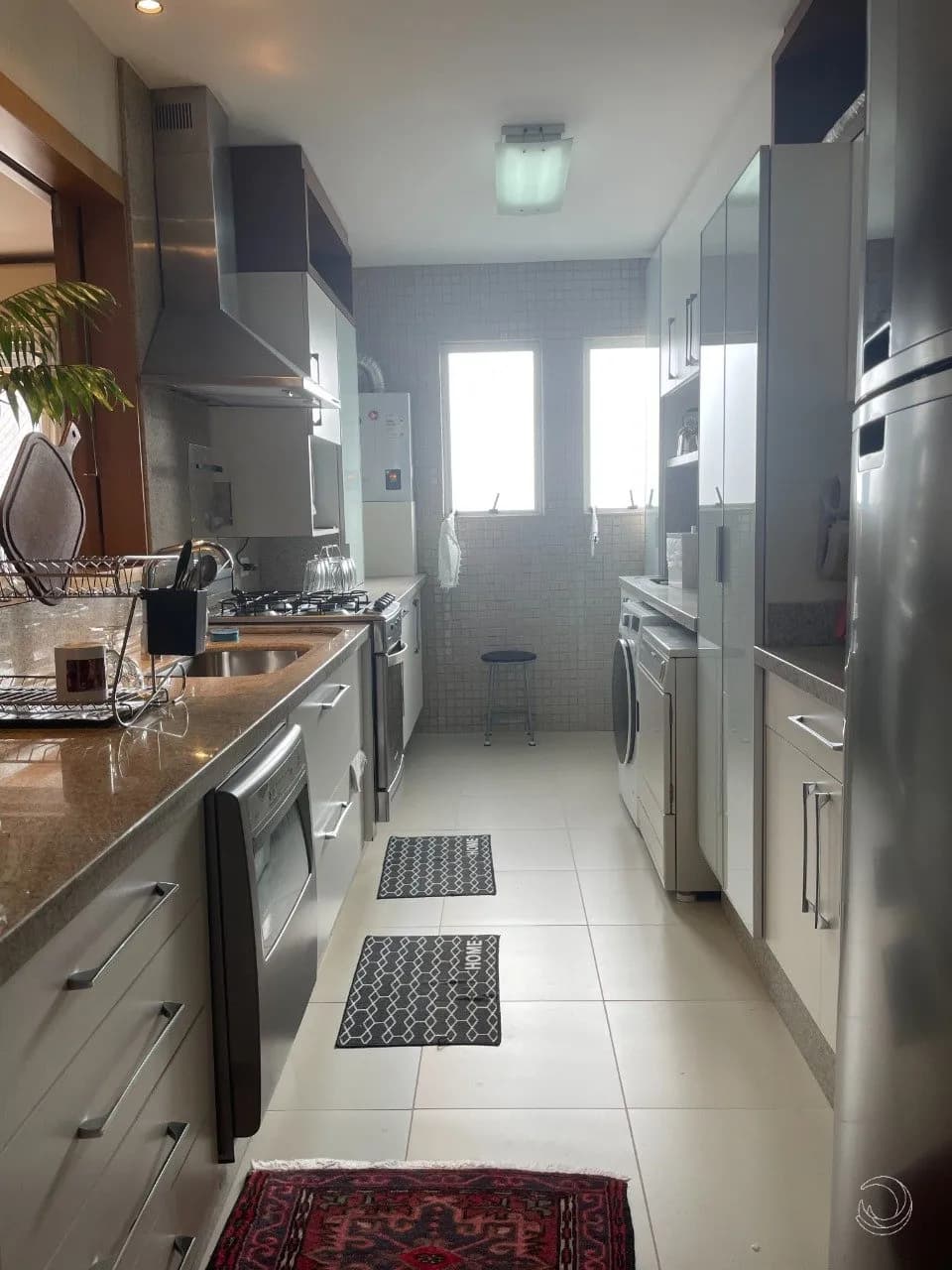 Cobertura para venda com 3 dormitórios em Côrrego Grande com 182 m² — foto 4