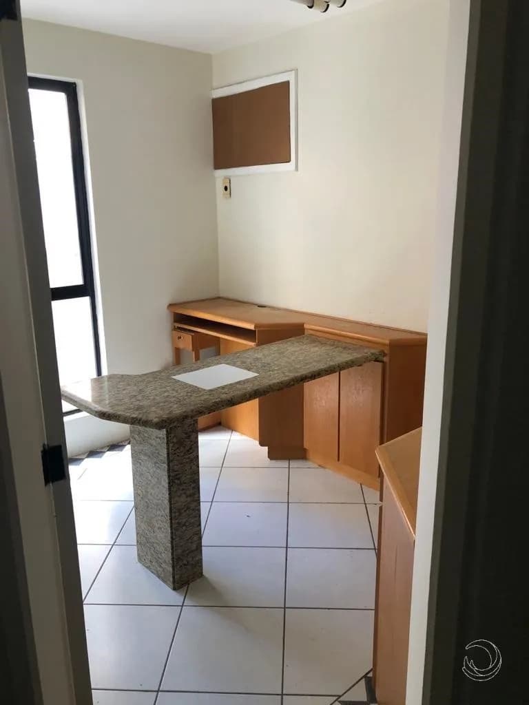 Sala comercial para venda em Centro com 64 m² — foto principal