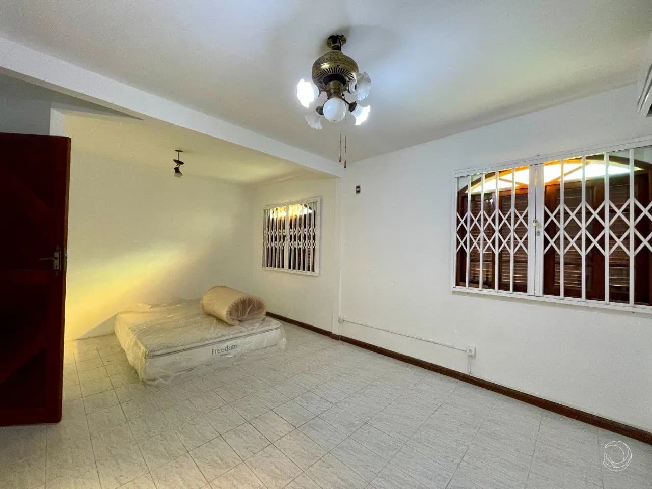 Casa para venda com 3 dormitórios em Campeche com 200 m² — foto 5