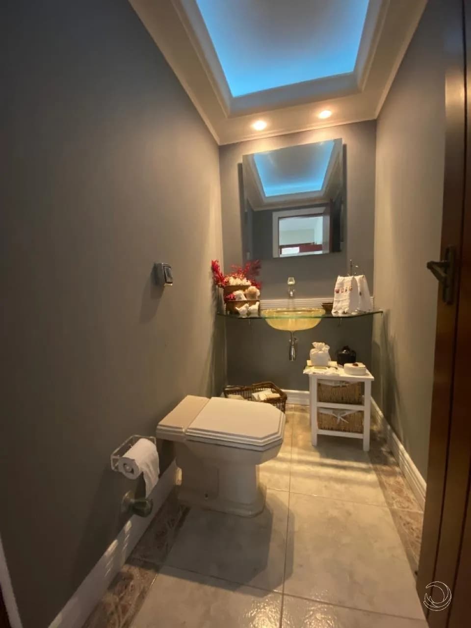Casa para venda com 4 dormitórios em Côrrego Grande com 319 m² — foto 2