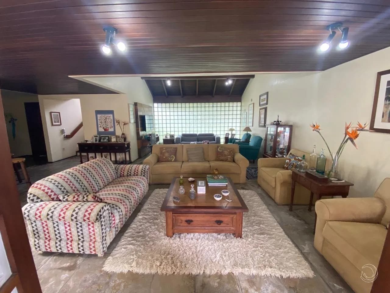 Casa para venda com 4 dormitórios em Côrrego Grande com 319 m² — foto 5
