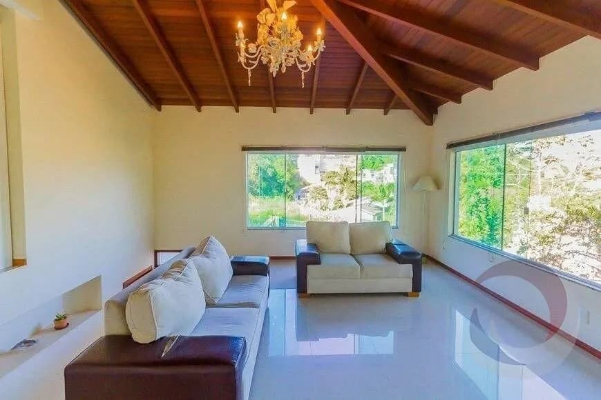 Casa para venda com 4 dormitórios em Trindade com 225 m² — foto 2