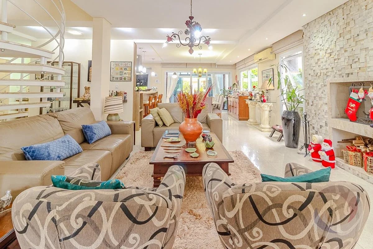 Casa para venda com 5 dormitórios em Campeche com 313 m² — foto 3