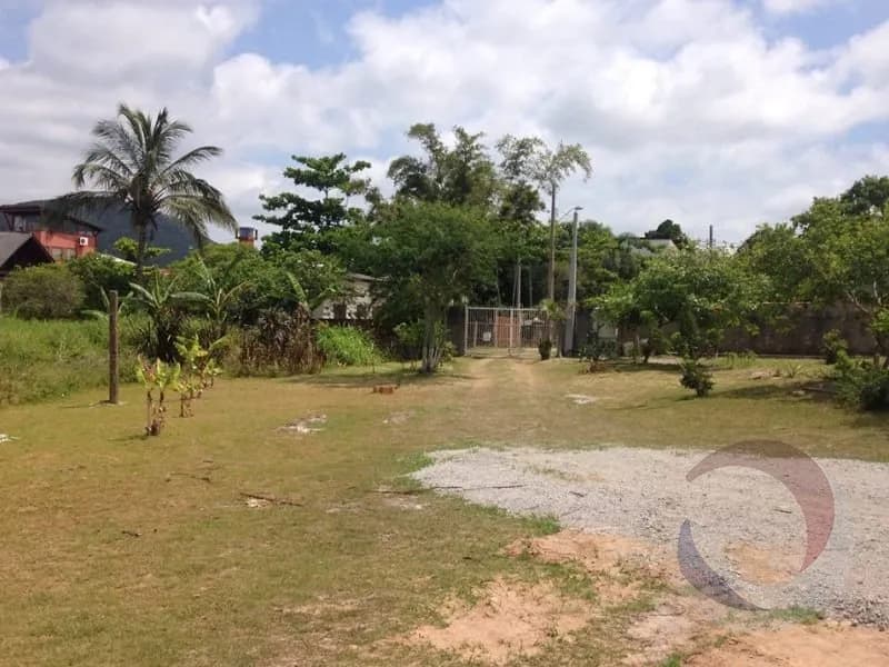 Terreno para venda em Rio Tavares com 24364 m²
