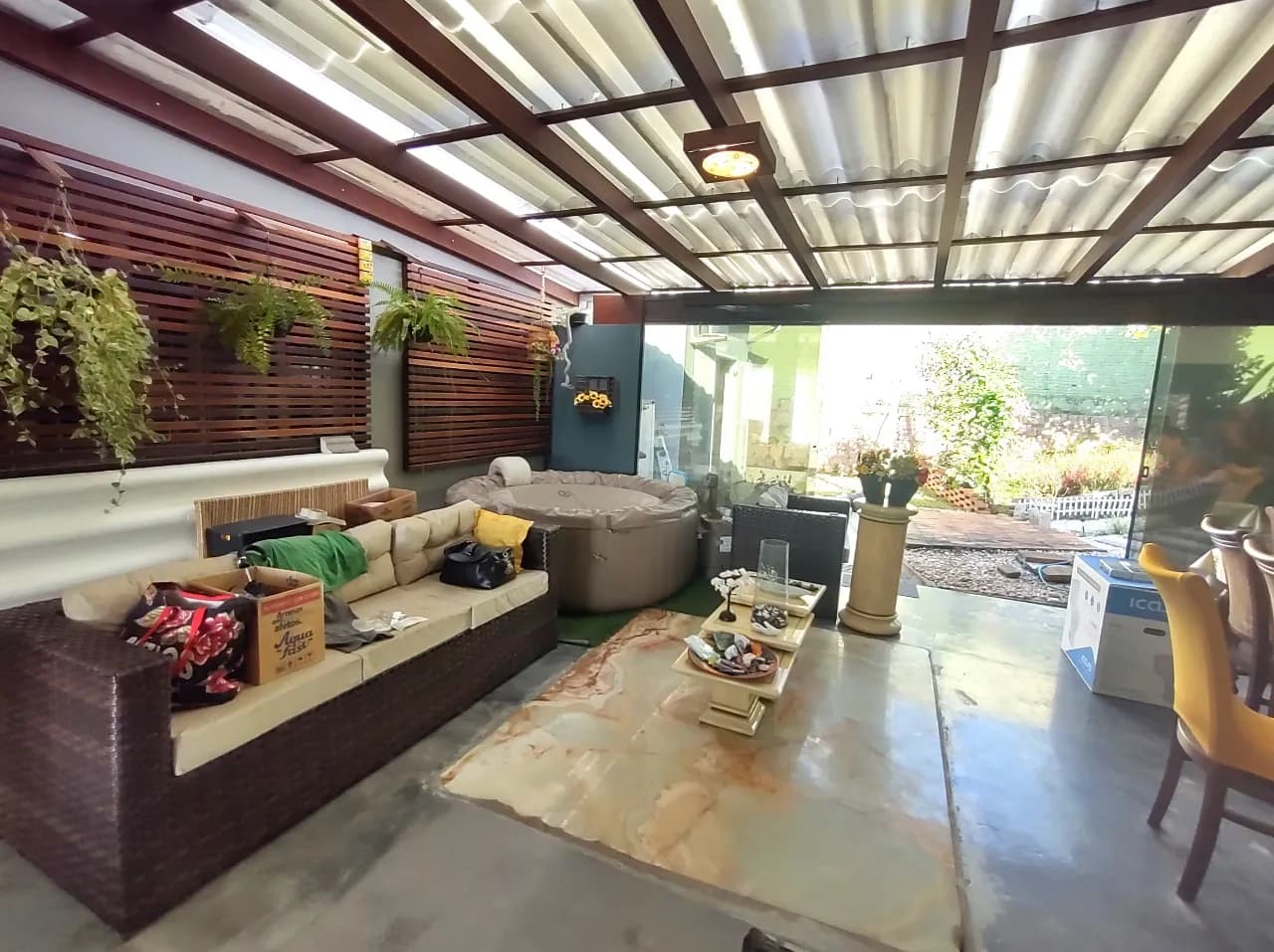 Casa para venda com 5 dormitórios em Centro com 225 m² — foto principal