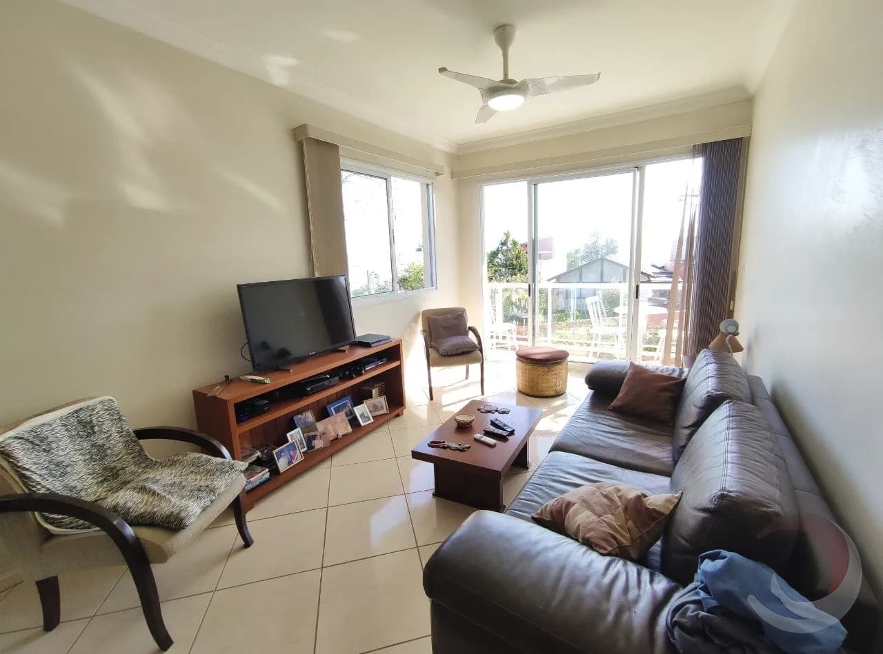 Casa para venda com 3 dormitórios em Ponta Das Canas com 211 m²