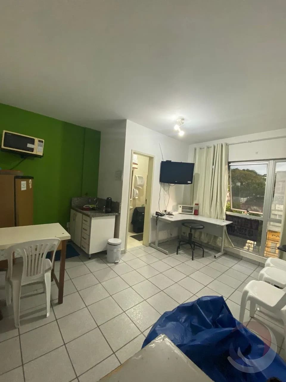 Sala comercial para venda em Trindade com 51 m²