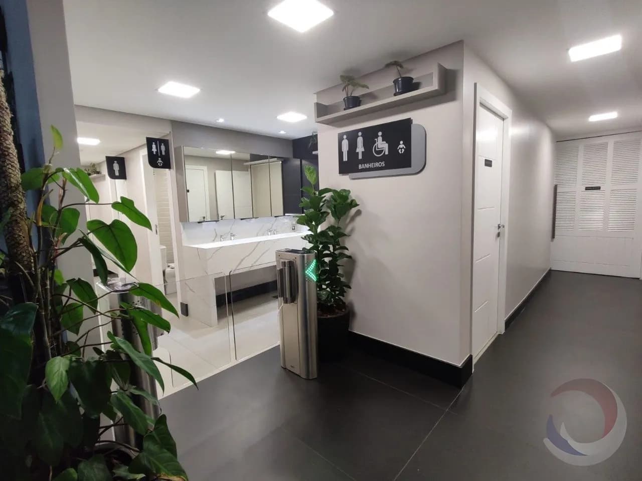 Sala comercial para venda em Centro com 147 m² — foto 5