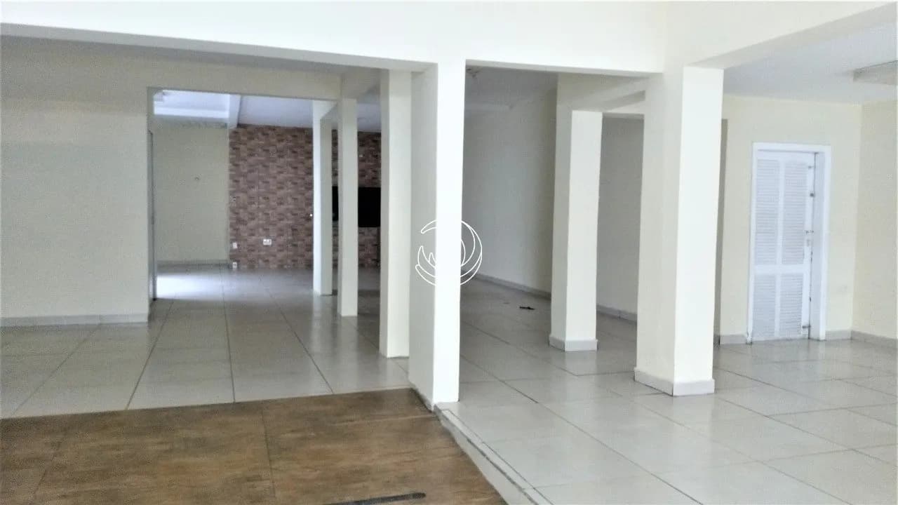 Loja para venda em Centro com 390 m²