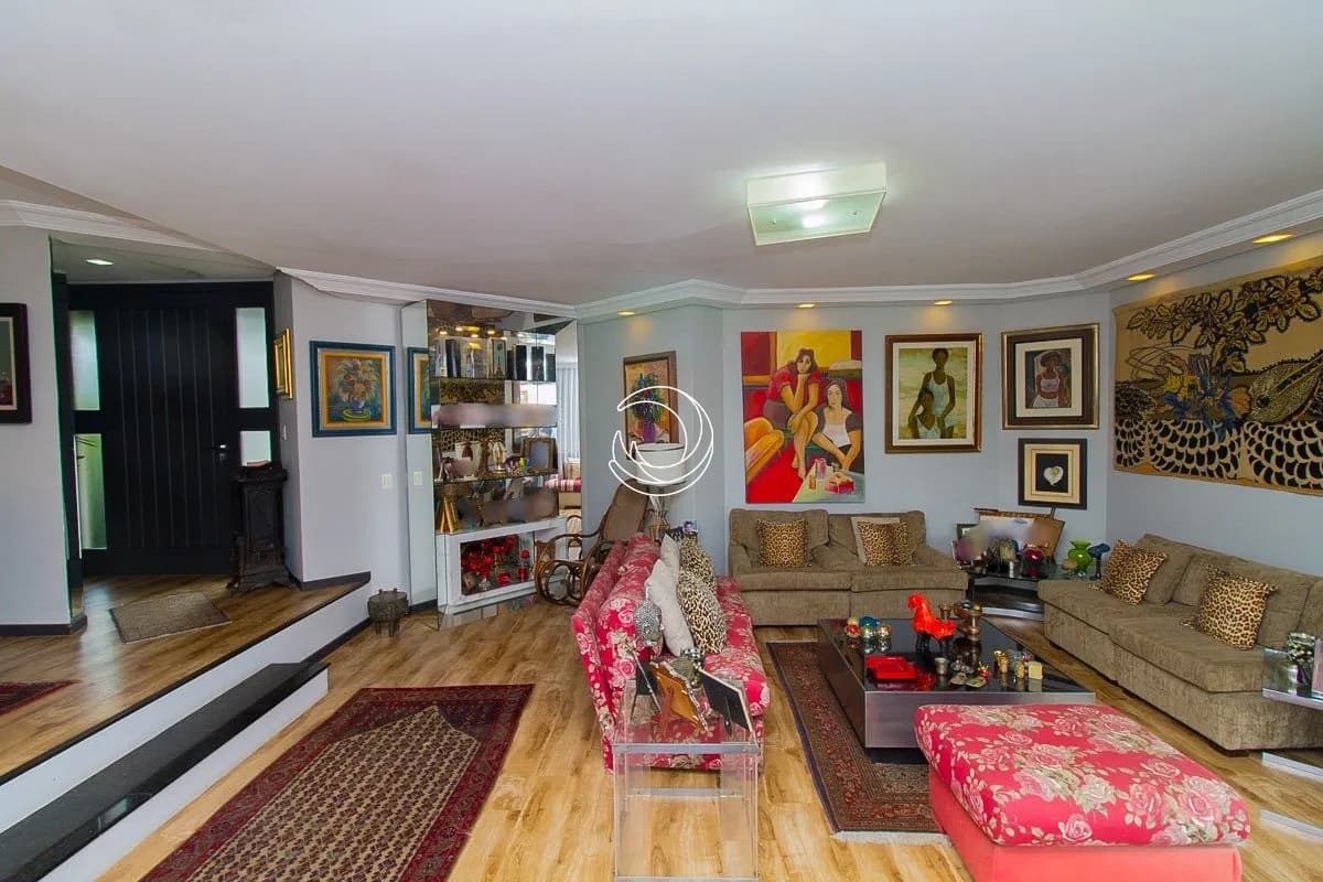 Casa para venda com 5 dormitórios em Centro com 298 m² — foto 4