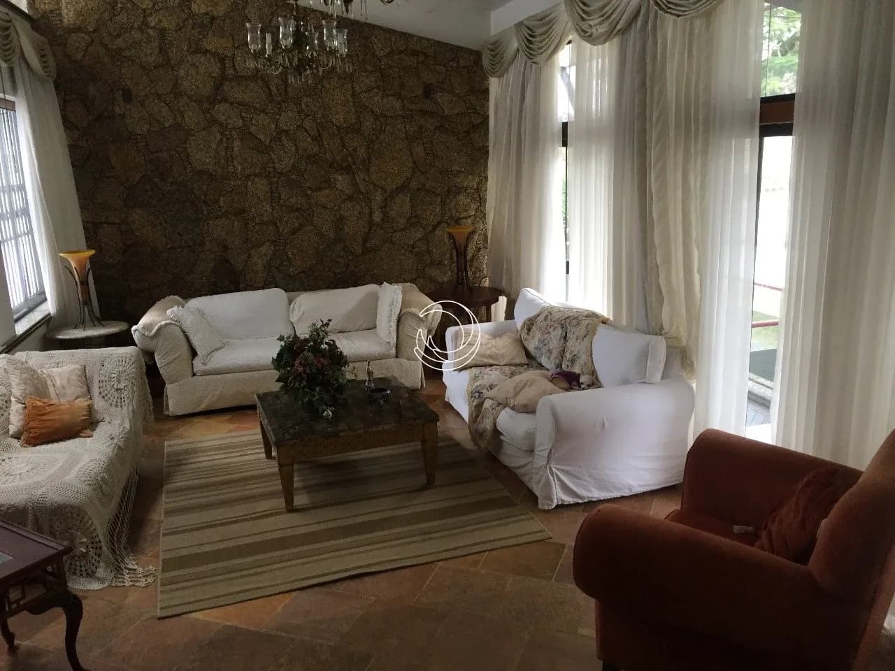 Casa para venda com 5 dormitórios em Estreito com 640 m²
