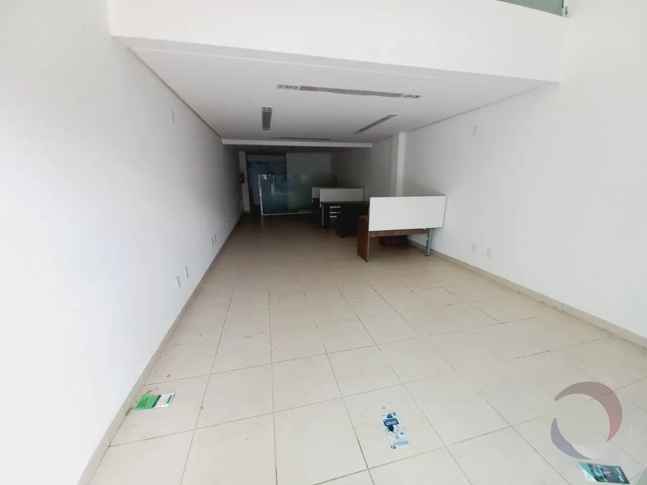 Sala comercial para venda em Centro com 101 m²