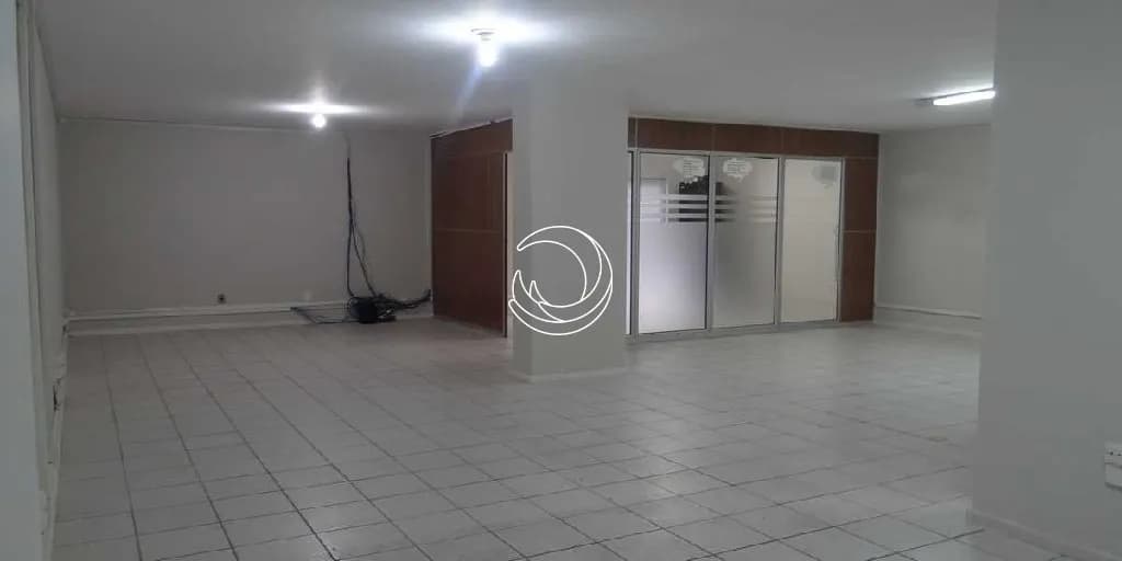 Sala comercial para venda em Centro com 113 m²