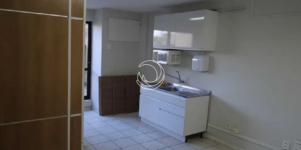 Sala comercial para venda em Centro com 113 m² — foto 5