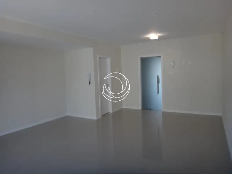 Sala comercial para venda em Centro com 34 m² — foto 2