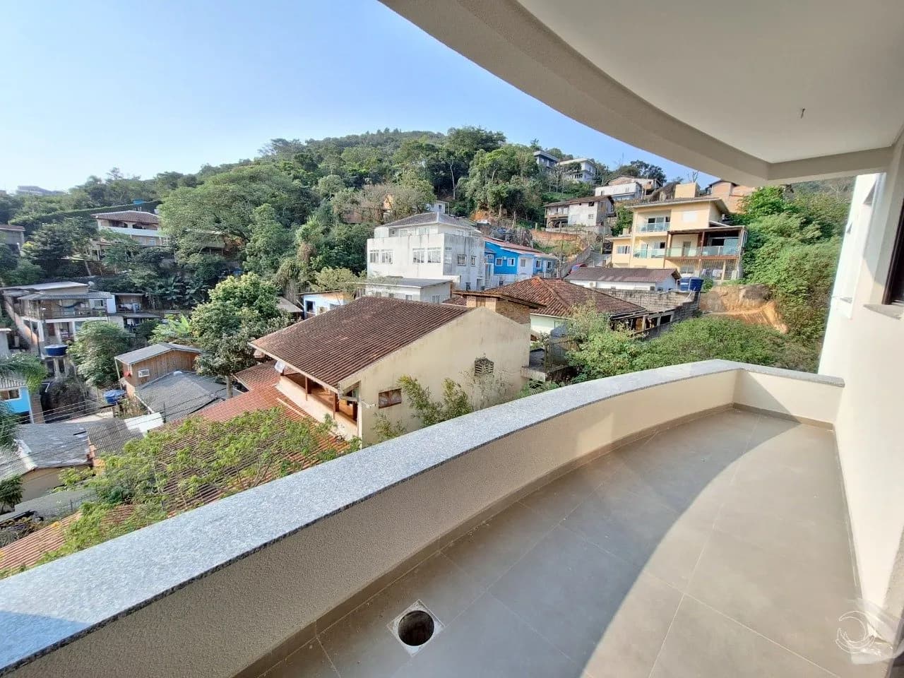 Apartamento para venda com 3 dormitórios em Saco Grande com 98 m² — foto 5