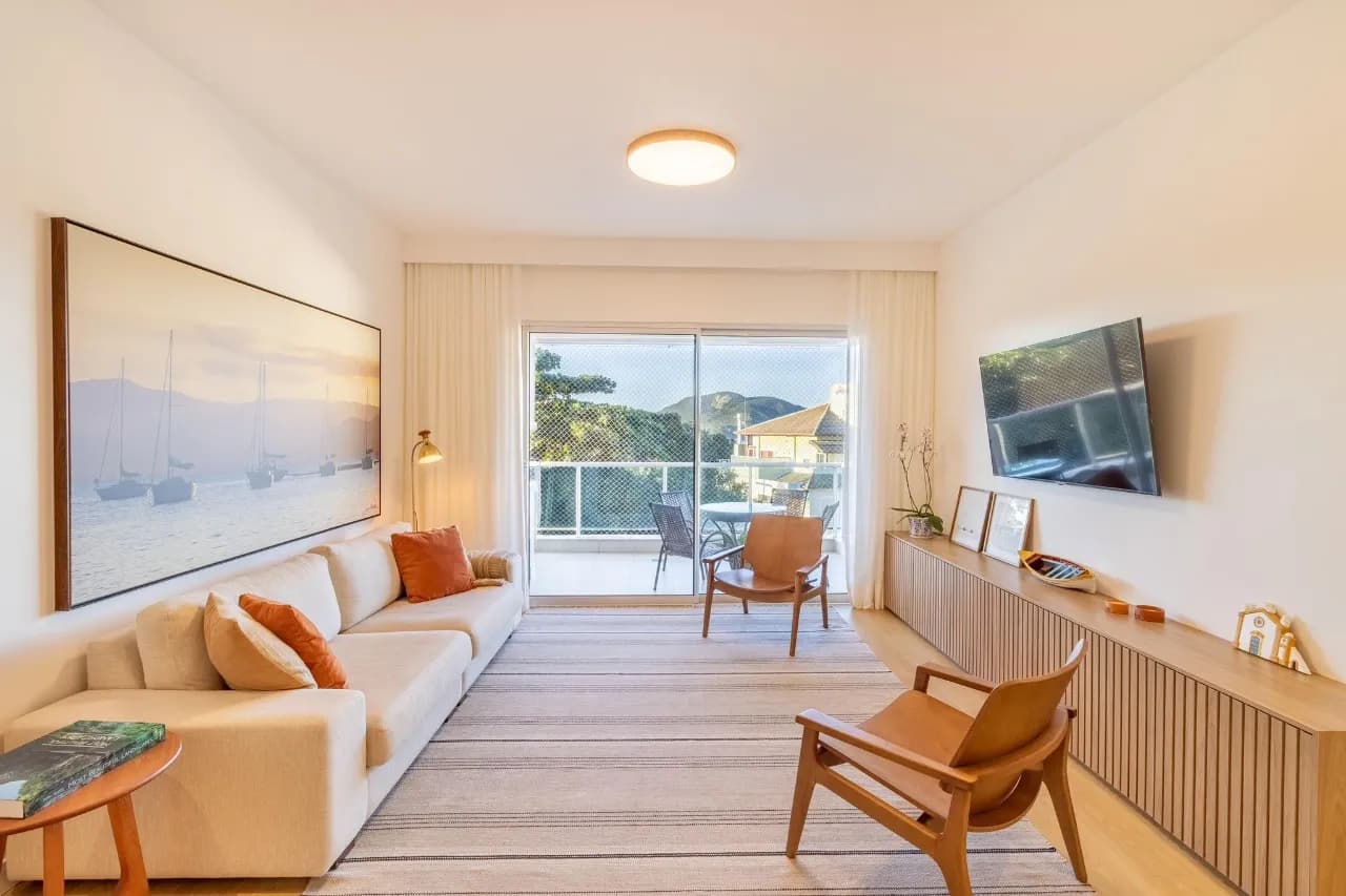Apartamento para venda com 2 dormitórios em Santinho com 100 m² — foto principal