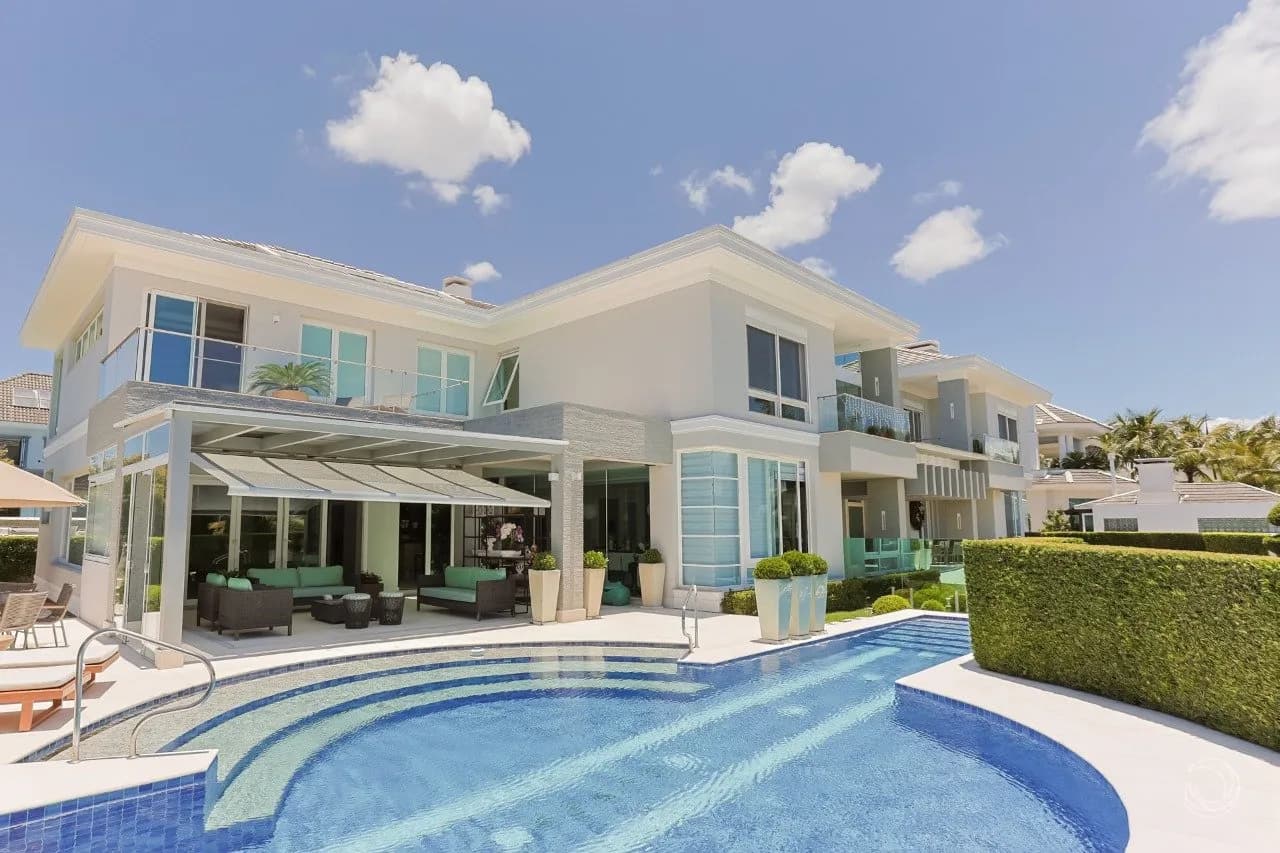 Casa para venda com 7 dormitórios em Jurerê Internacional com 1086 m²