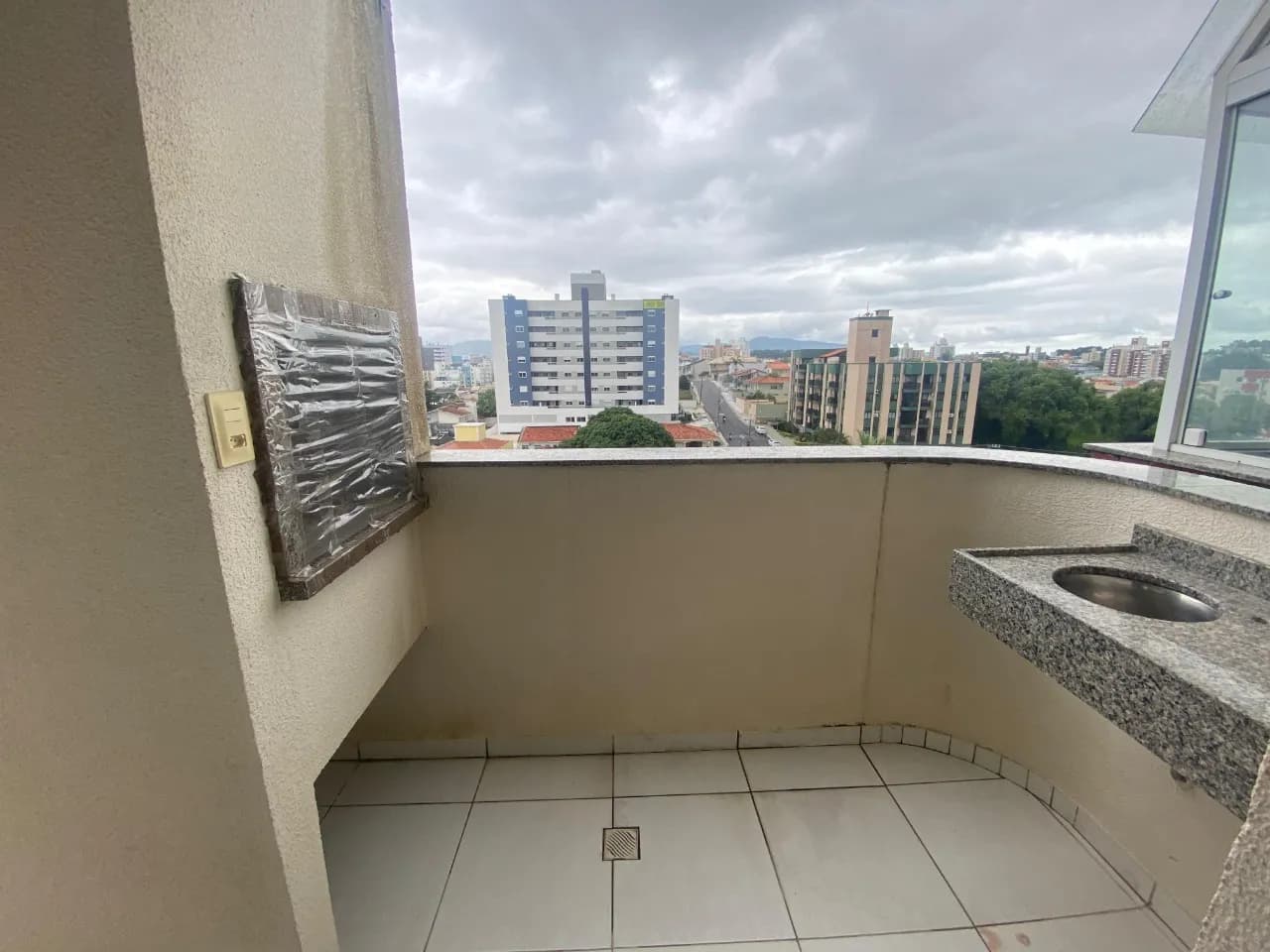 Apartamento duplex para venda com 3 dormitórios em Capoeiras com 97 m² — foto 2