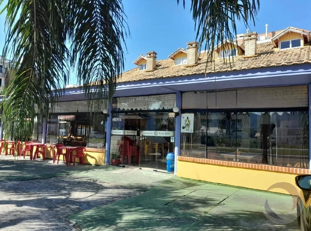 Loja para venda em Pântano Do Sul com 495 m²