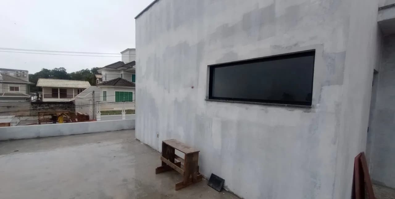 Casa para venda com 3 dormitórios em Ponta De Baixo com 165 m² — foto 2