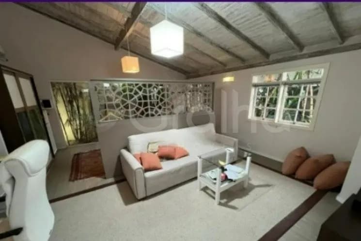 Casa para venda com 4 dormitórios em Santa Mônica com 177 m²
