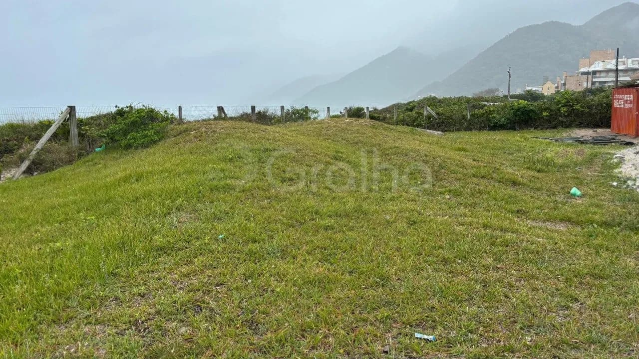 Terreno para venda em Açores com 510 m²