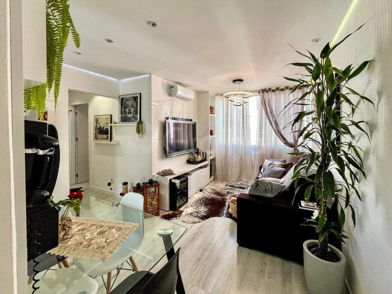 Apartamento para venda com 2 dormitórios em Bom Abrigo com 55 m² — foto principal
