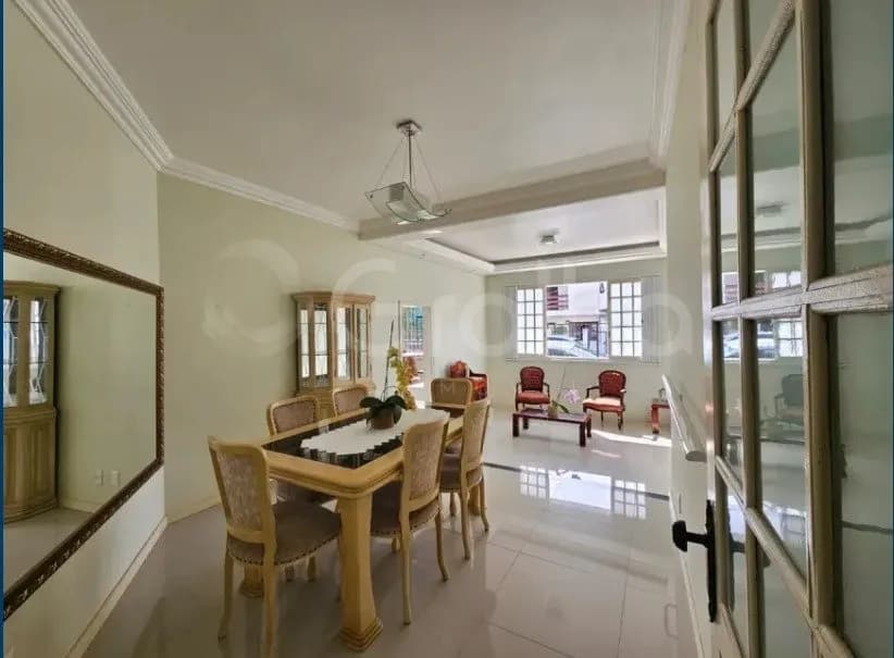 Casa para venda com 4 dormitórios em Itaguaçu com 165 m² — foto principal