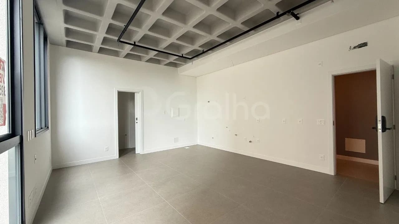 Estúdio para venda com 1 dormitório, em Pantanal com 37 m² — foto principal