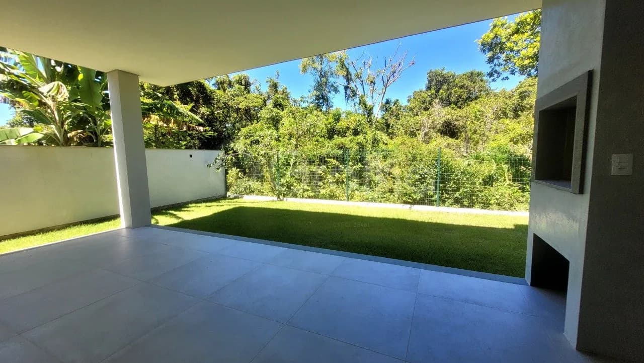 Casa de condomínio para venda com 4 dormitórios em Ratones com 266 m² — foto principal