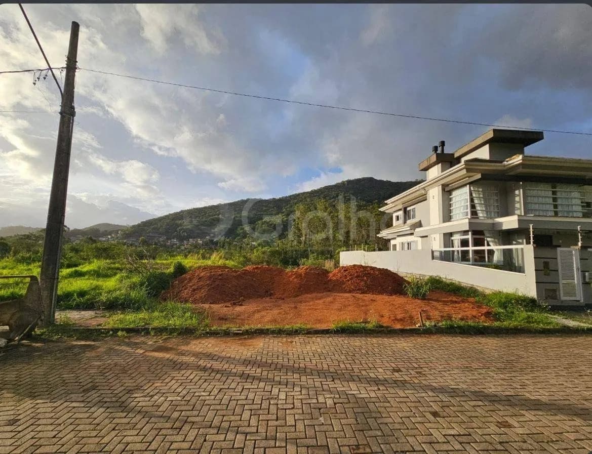 Terreno para venda em Saco Grande com 450 m² — foto 2