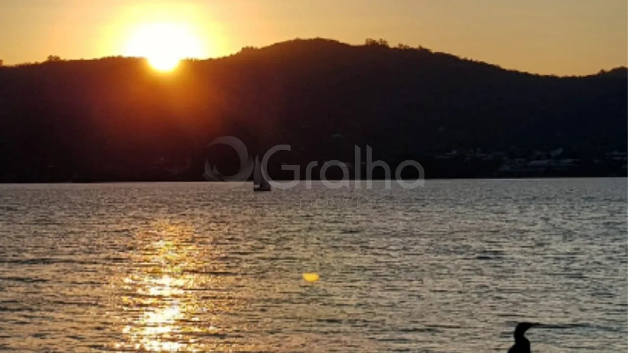 Casa de condomínio para venda com 3 dormitórios em Lagoa Da Conceição com 252 m² — foto 2