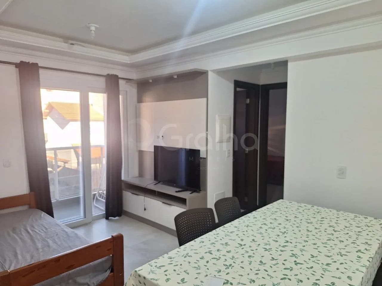 Hotel/pousada para venda em Canasvieiras com 552 m²