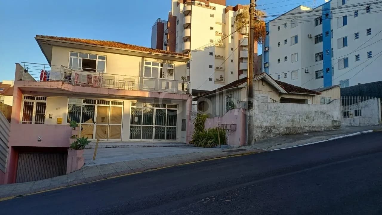 Terreno para venda em Canto com 171 m² — foto principal