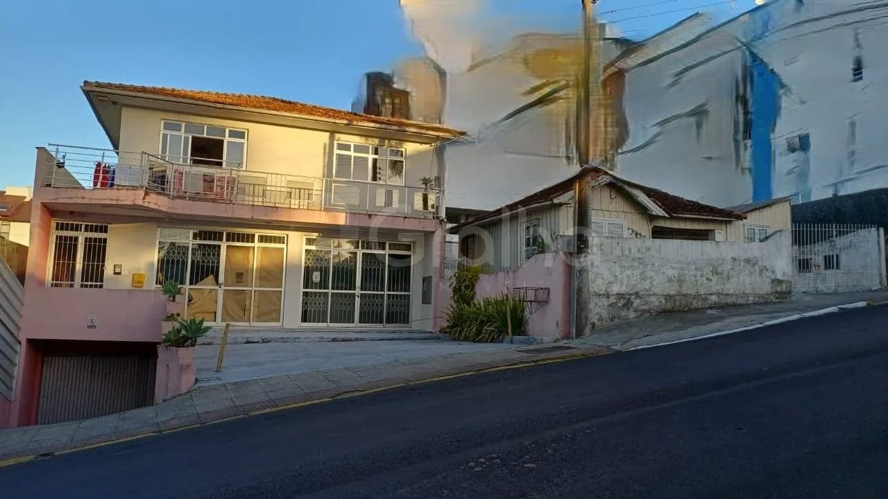 Terreno para venda em Canto com 368 m²