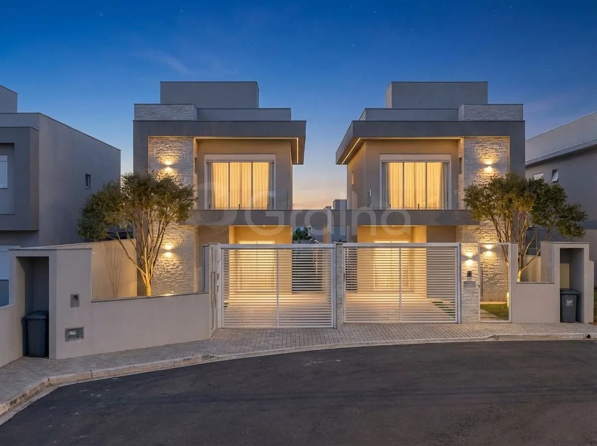 Casa para venda com 3 dormitórios em Canasvieiras com 137 m² — foto principal